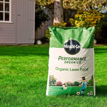 Miracle-Gro® Performance Organics Lawn Food 360m²